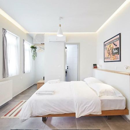 Stay In A Hip Decorated Studio Near Acropolis! Athènes Extérieur photo