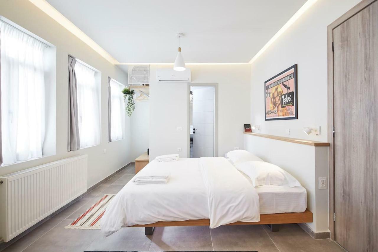 Stay In A Hip Decorated Studio Near Acropolis! Athènes Extérieur photo